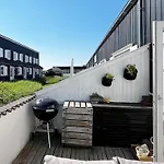 6 Person In Vestervig-by Traum *
